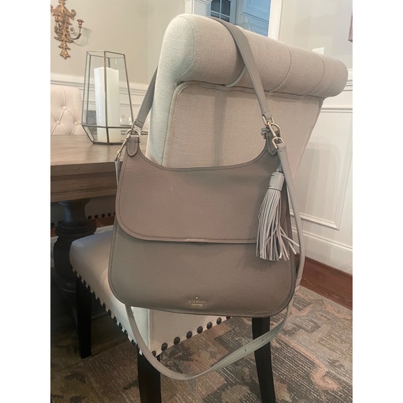 kate spade Handbags - Kate Spade gray pebble leather purse. Crossbody /shoulder, both straps included